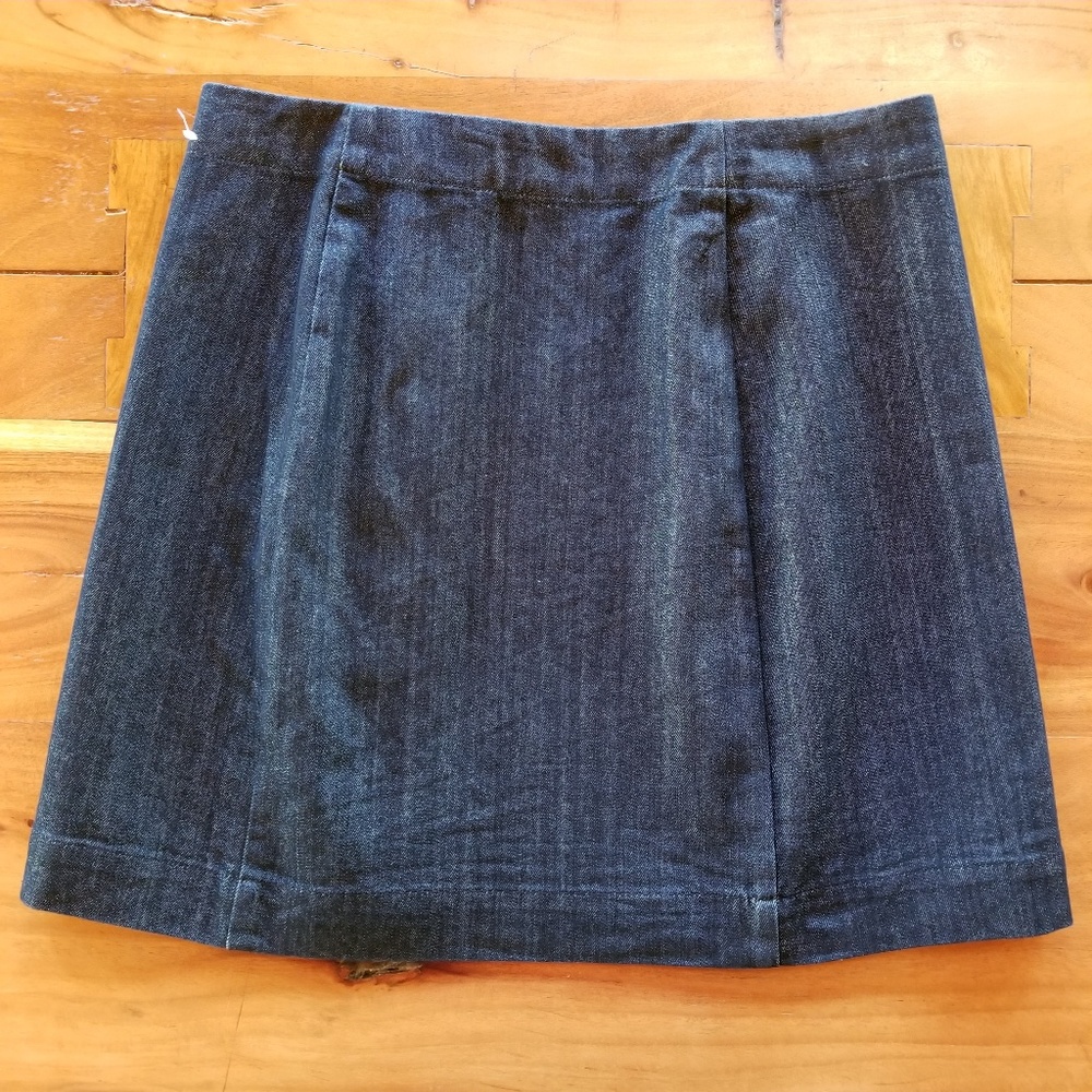 Michael Kors Mini Skirt Size 10 - Picture 4 of 11